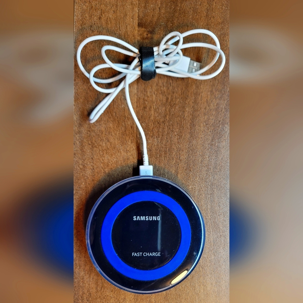 Samsung Desk Fast Charger